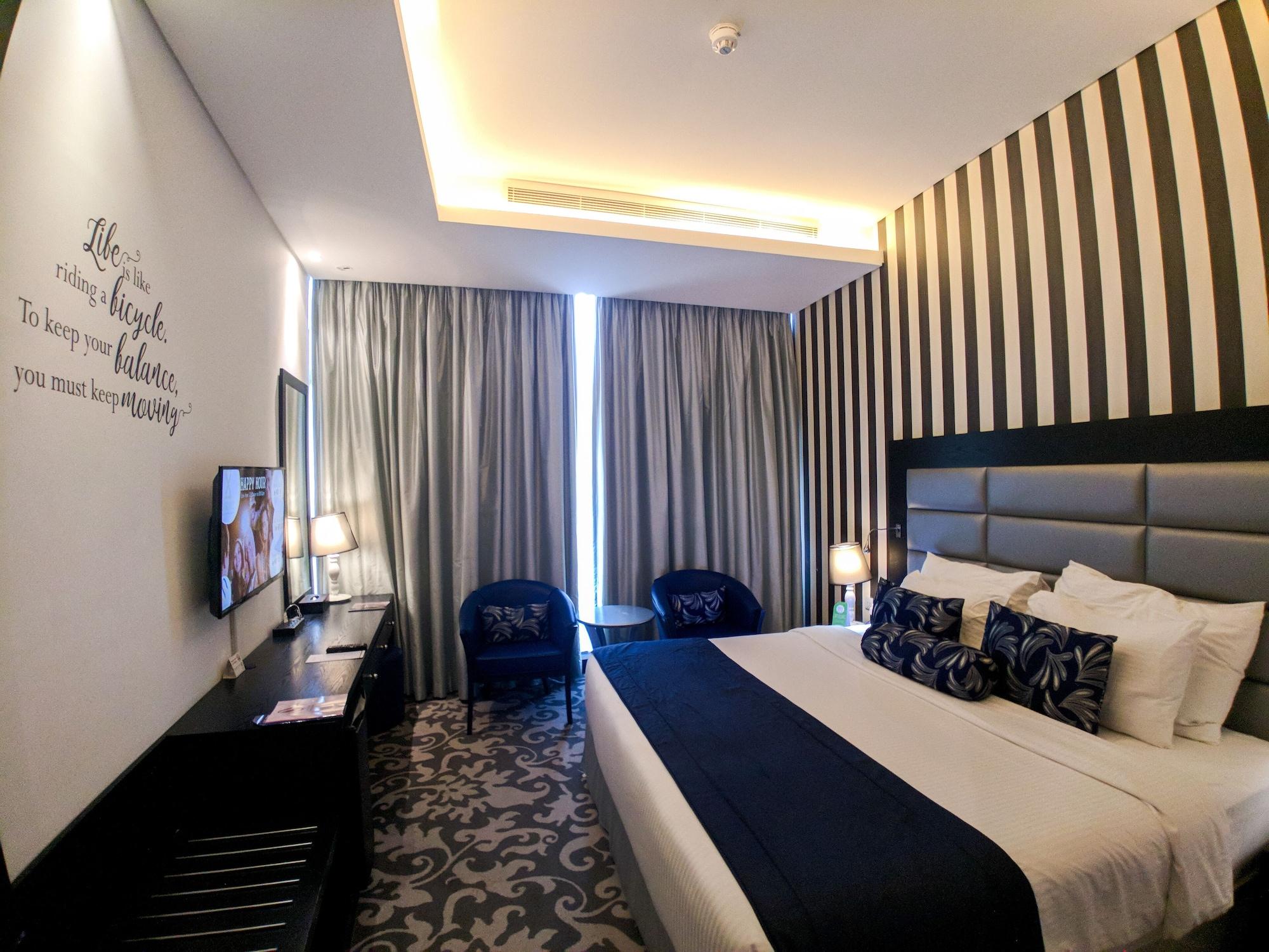 Signature 1 Hotel Tecom Dubai Ngoại thất bức ảnh